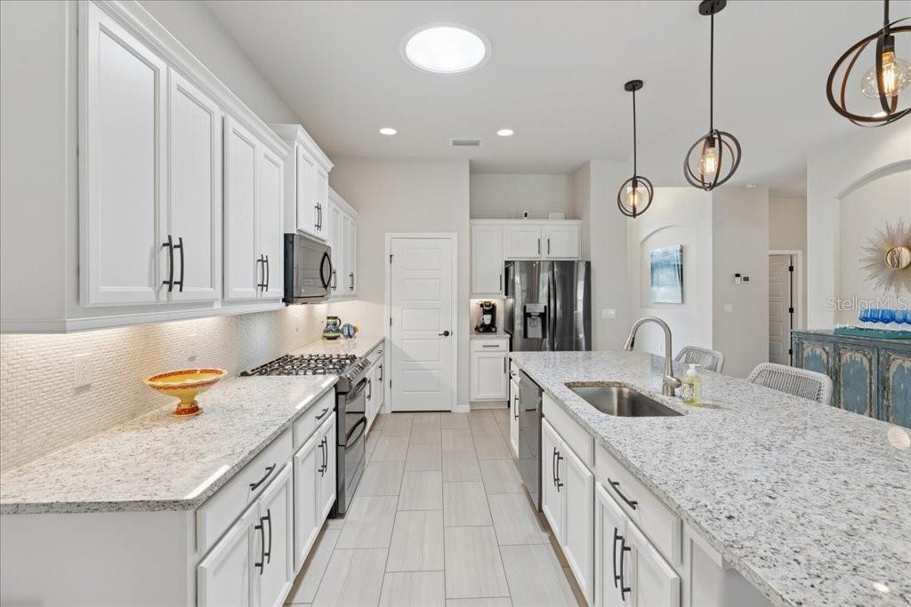 HIDDEN LAKES PH I SEC 2B - Residential