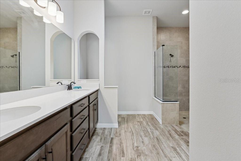 HIDDEN LAKES PH I SEC 2B - Residential