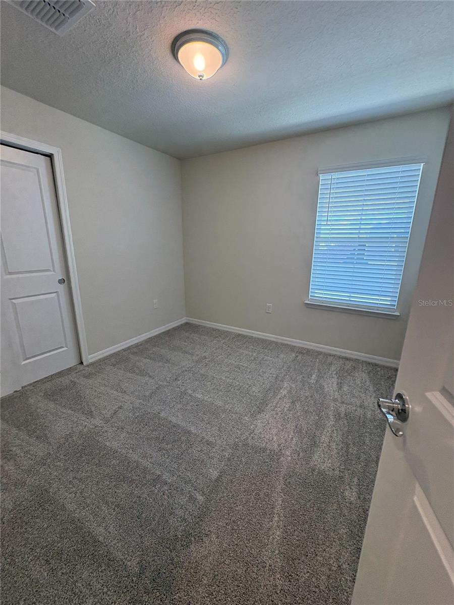 ILVERLEAF OAKS AT HAMLIN - Residential Lease