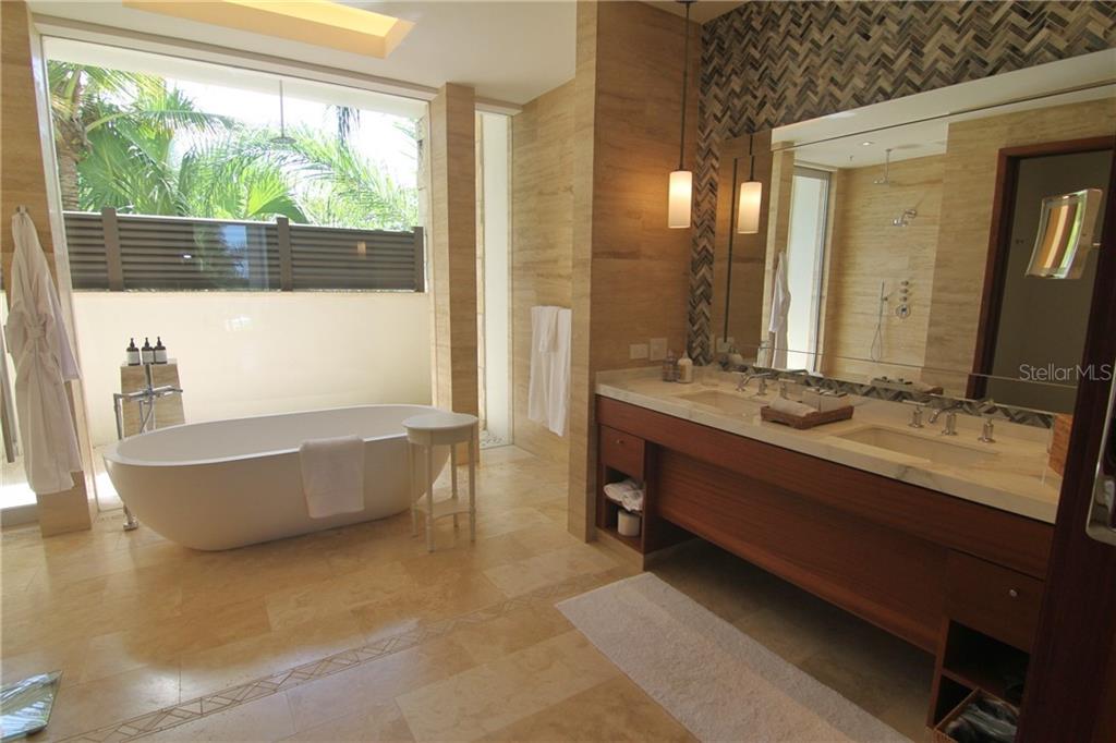 BEACHFRONT RESIDENCES AT DORADO BEACH RESORT - Residential