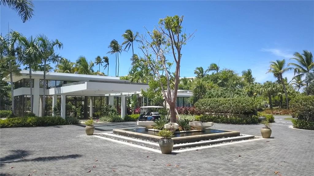 BEACHFRONT RESIDENCES AT DORADO BEACH RESORT - Residential