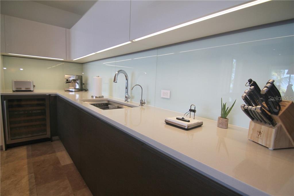 BEACHFRONT RESIDENCES AT DORADO BEACH RESORT - Residential