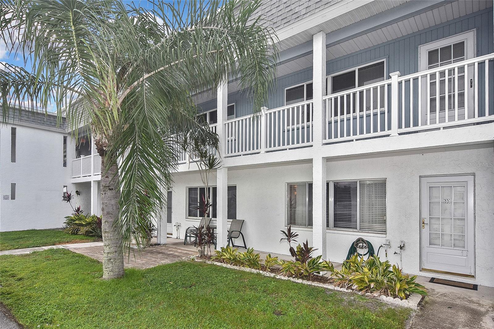 EDGEWATER VILLAGE BLDG H - Residential