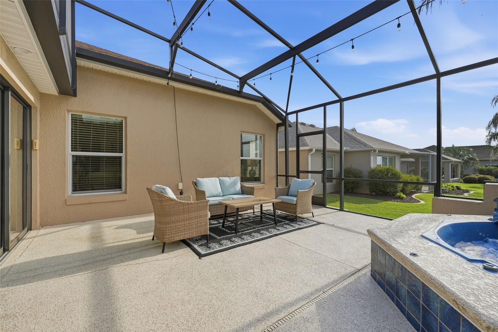 1064 ALCOVE LOOP