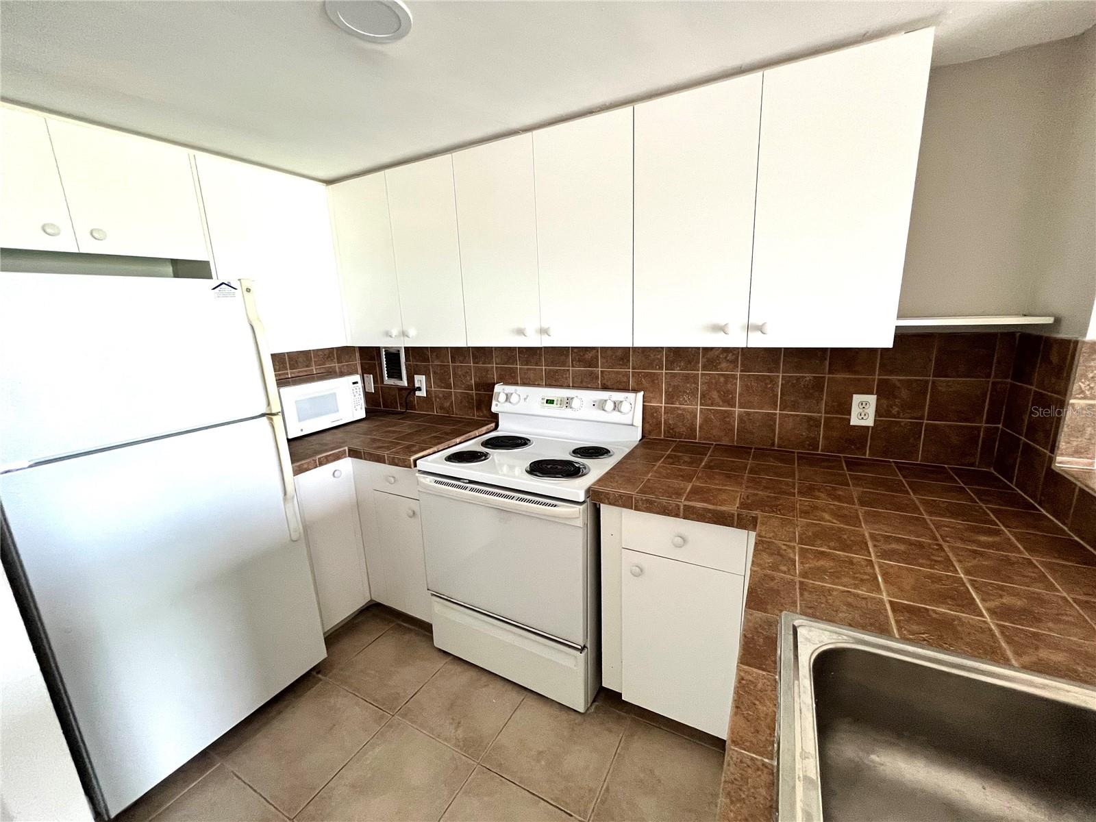 REGATTA BEACH CLUB CONDO - Residential