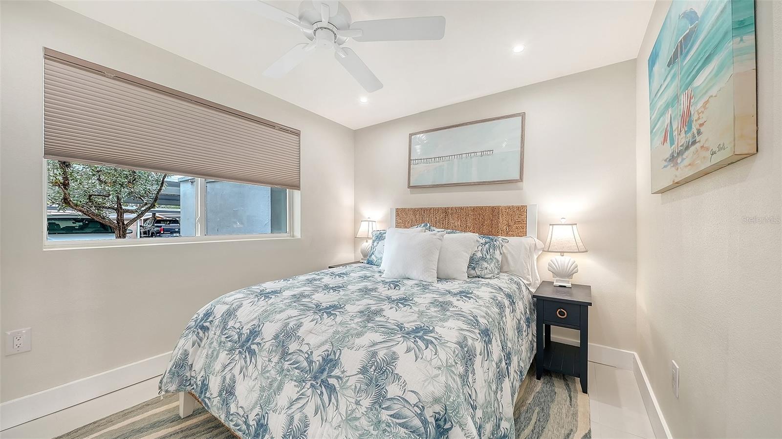 SARASOTA HARBOR EAST - Residential