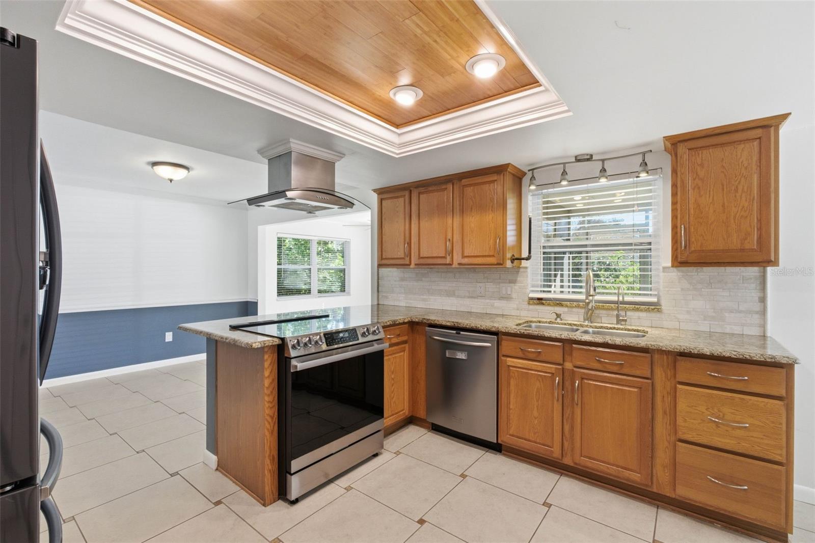 OAKHURST ACRES - Residential