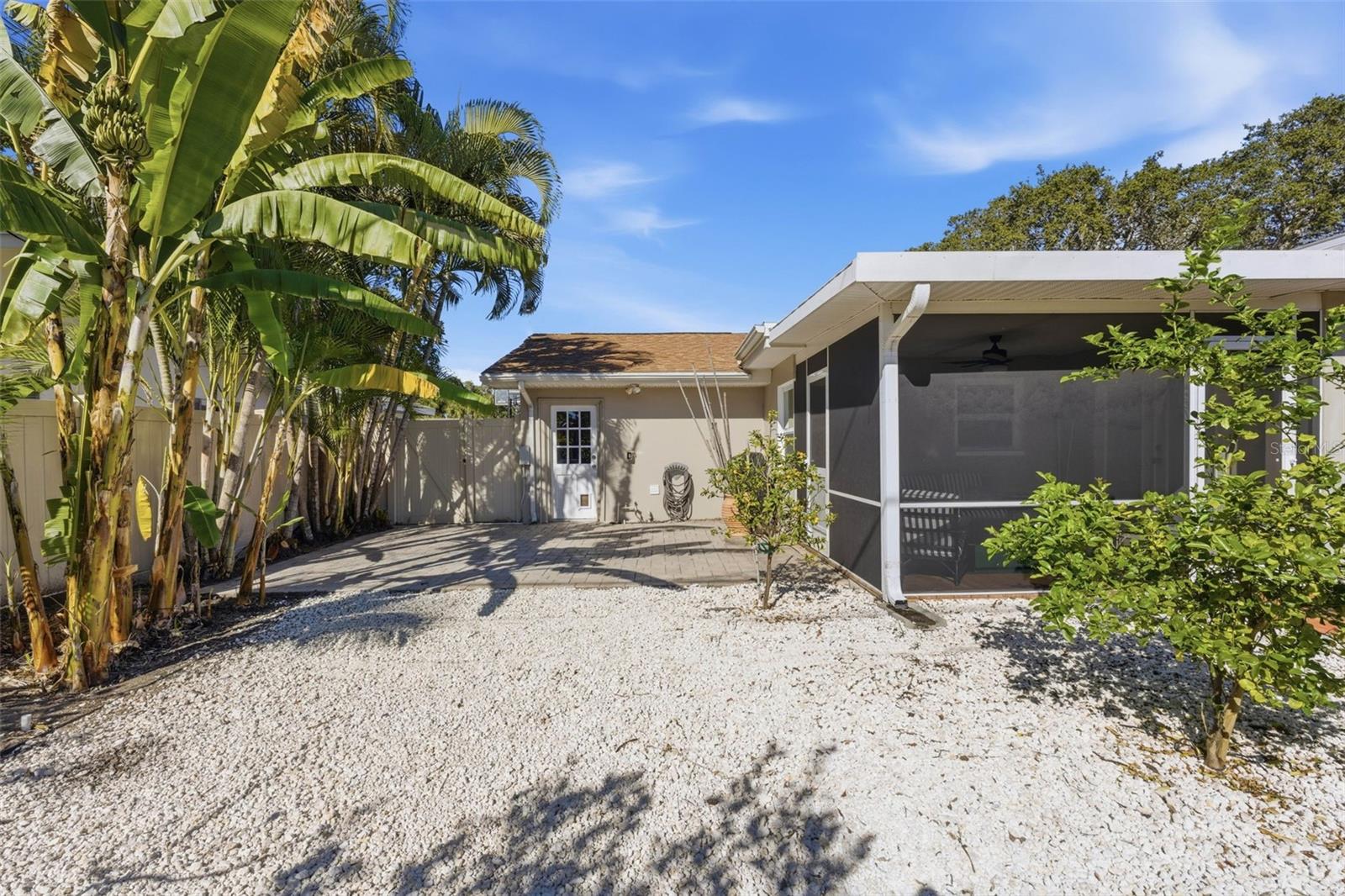 OAKHURST ACRES - Residential