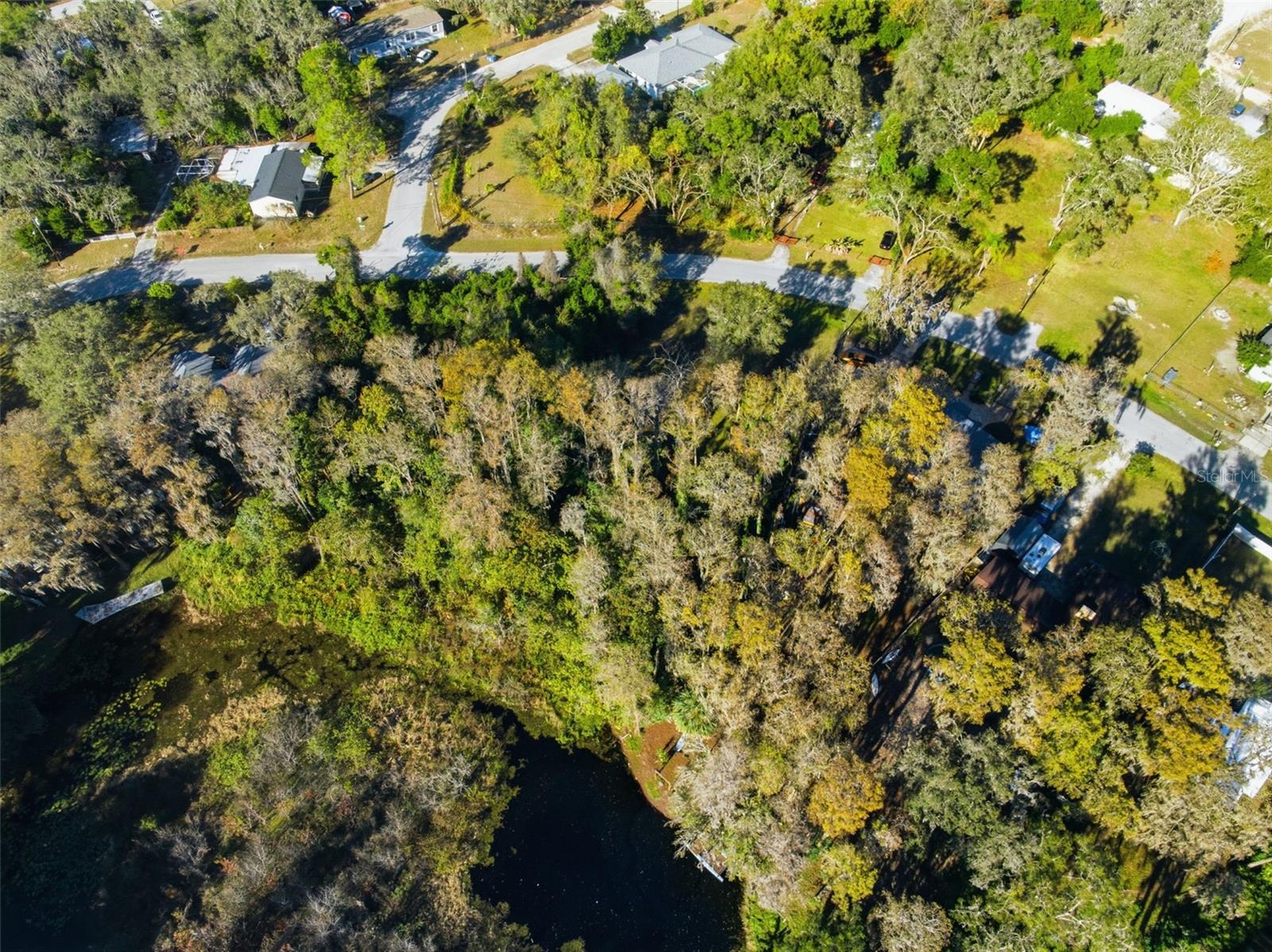 MOON LAKE ESTATES - Land