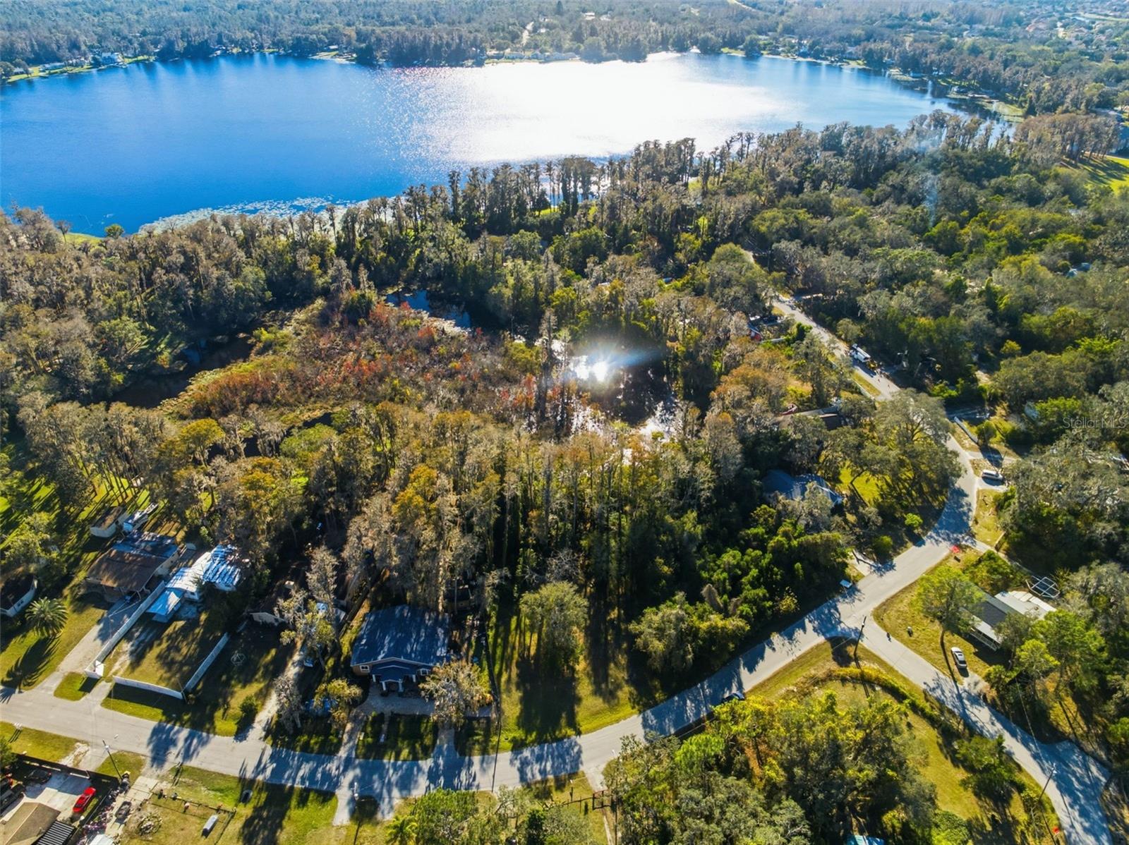 MOON LAKE ESTATES - Land