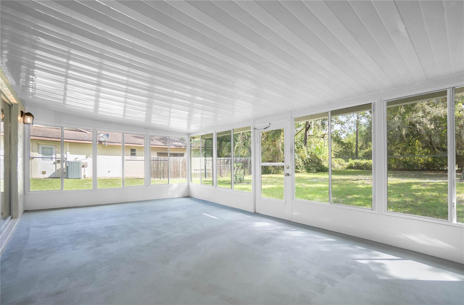 SEVEN LAKES PARK - Residential