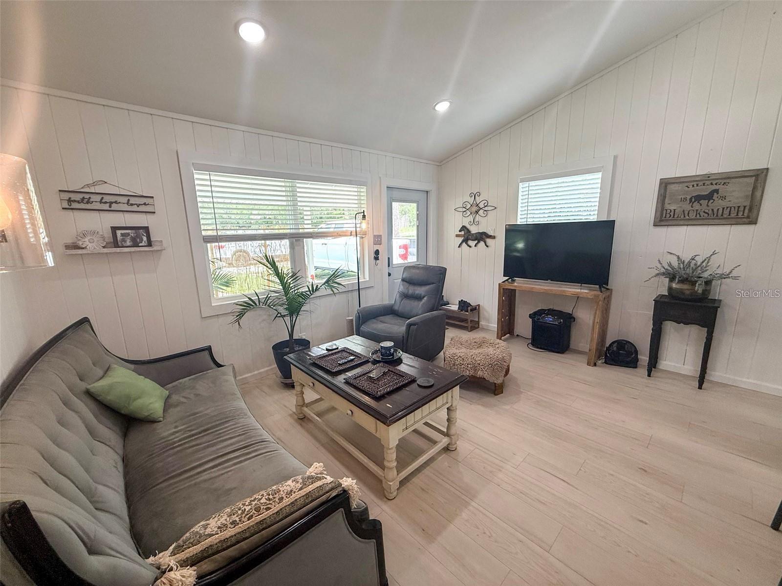 ANGUS HILLS - Residential