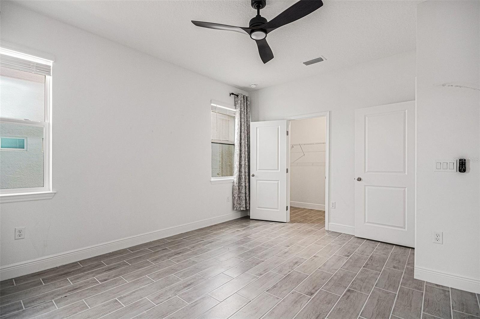 VILLAGES/MINNEOLA HILLS PH 4 - Residential