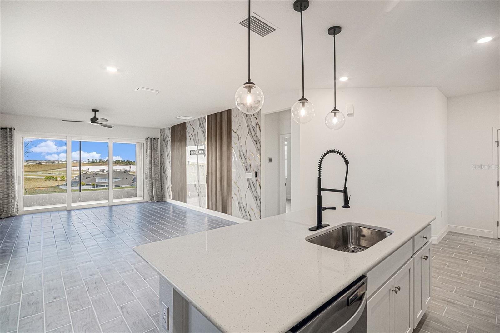 VILLAGES/MINNEOLA HILLS PH 4 - Residential