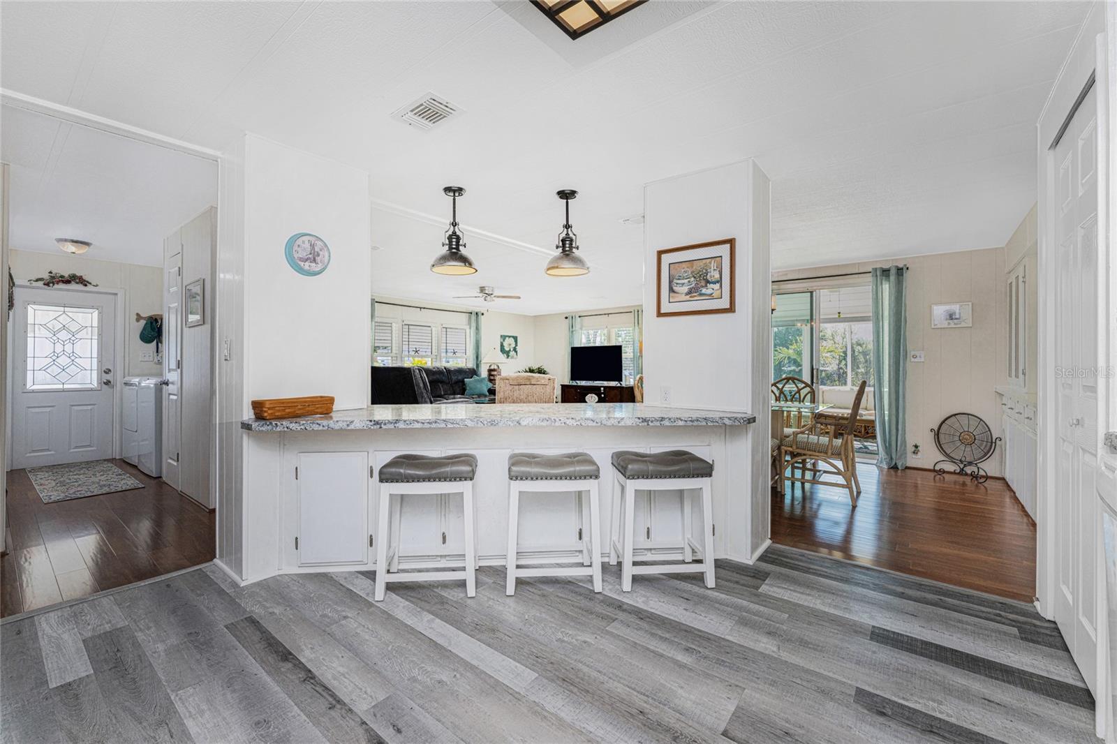 LEMON BAY ISLES PH 01 - Residential