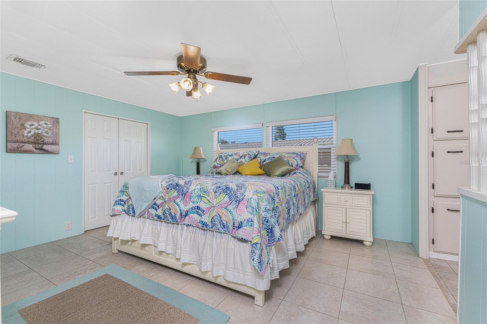 LEMON BAY ISLES PH 01 - Residential