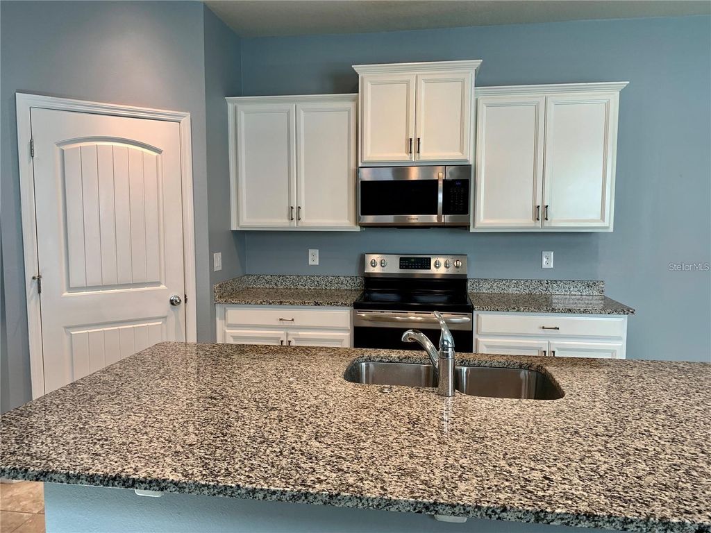 Photo of 10126 Beach Port Drive, Winter Garden, FL 34787 (MLS # O6350829)