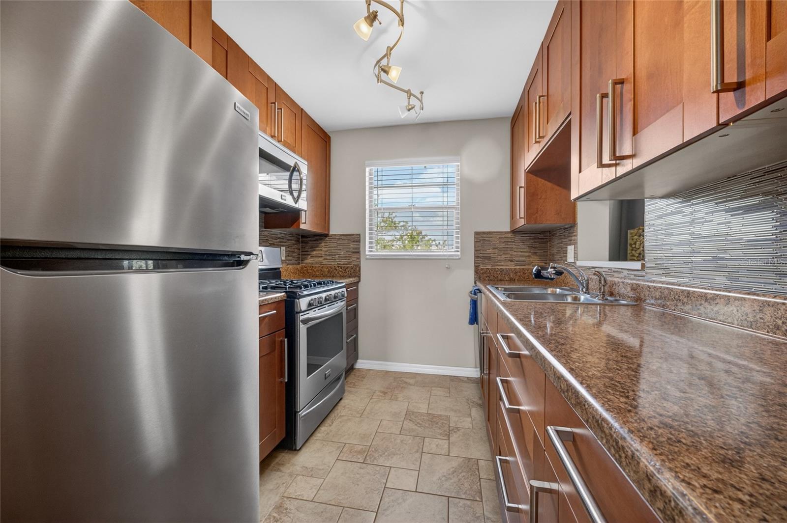 TERRACE PARK OF FIVE TOWNS - Residential