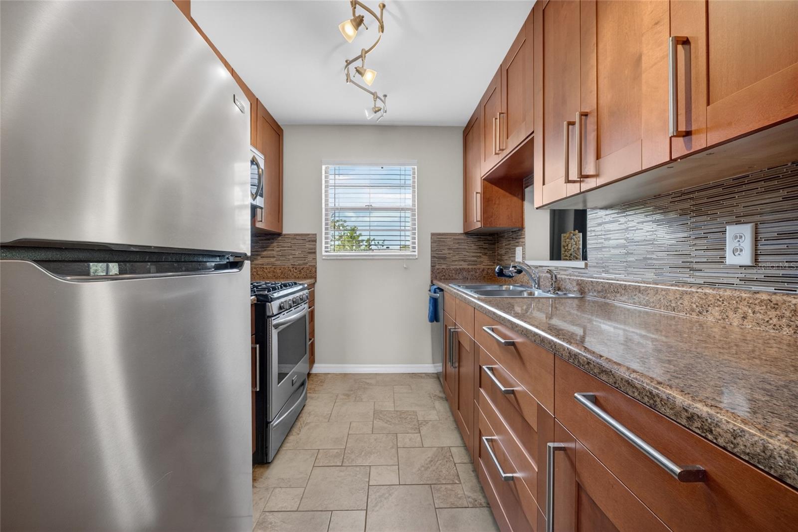 TERRACE PARK OF FIVE TOWNS - Residential