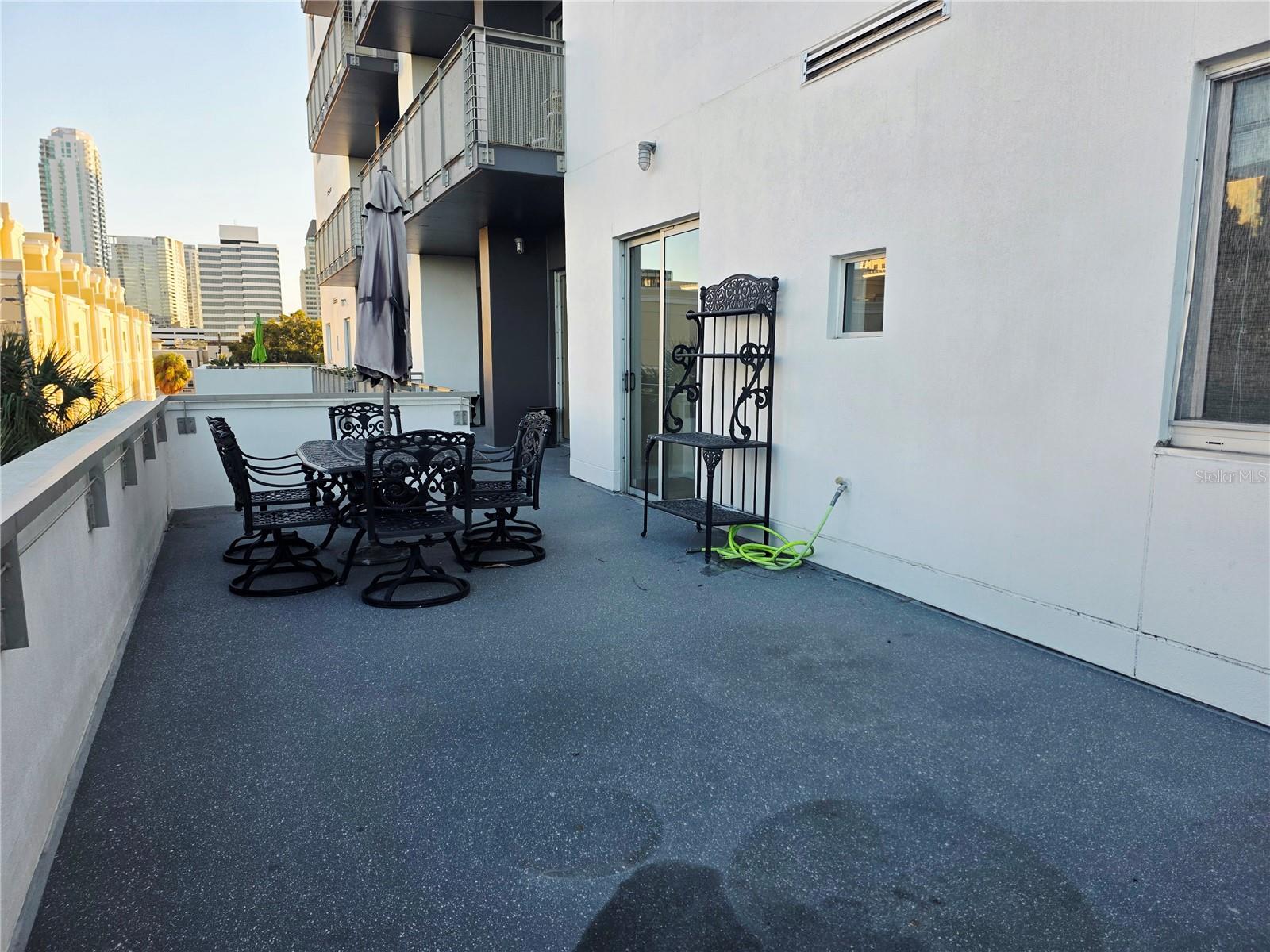 475 CONDO - Residential