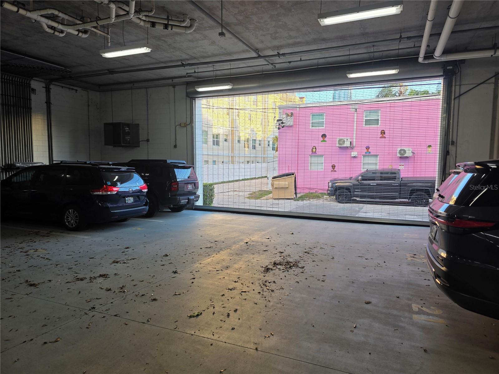 475 CONDO - Residential