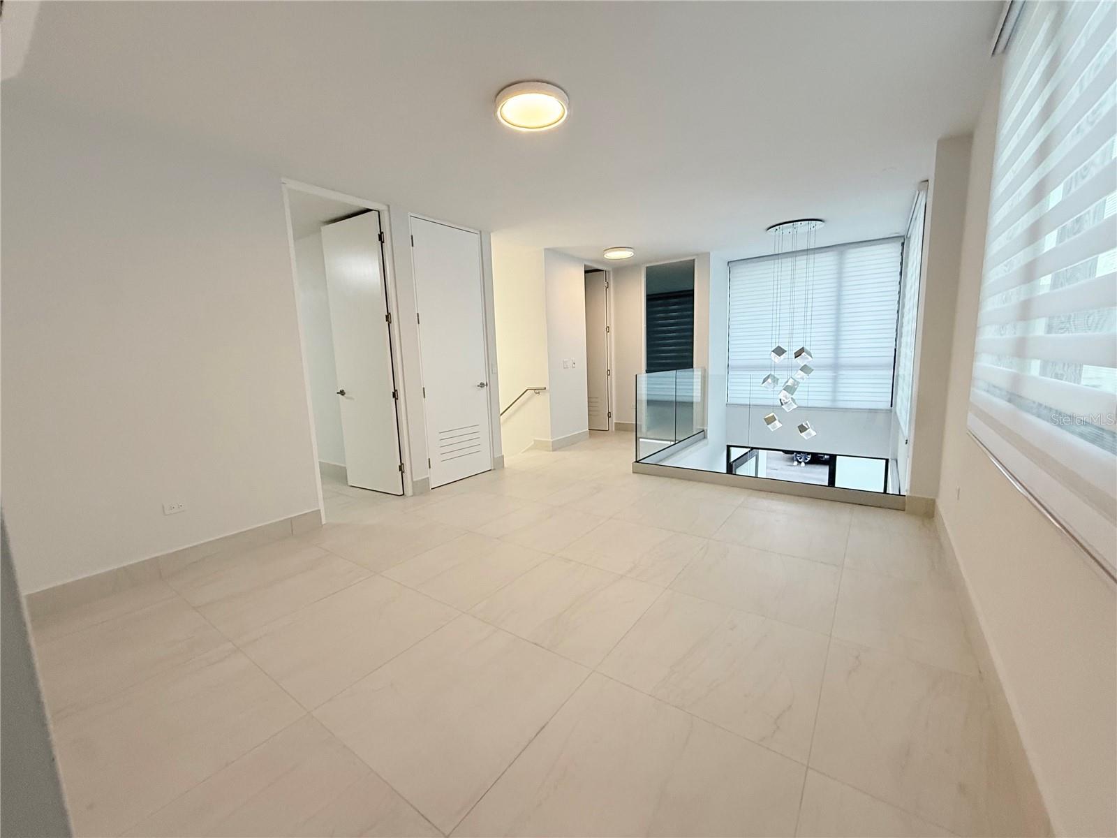 URB RIVIERA PARKVIEW - Residential