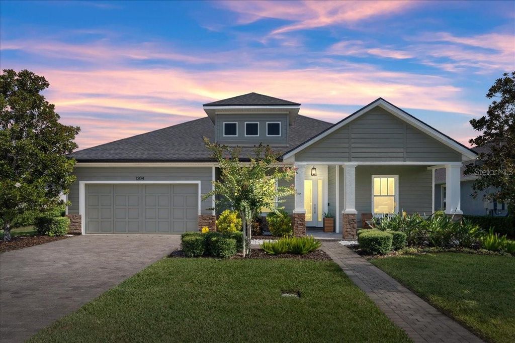Photo of 1204 Draycott Street, Ormond Beach, FL 32174 (MLS # V4945232)