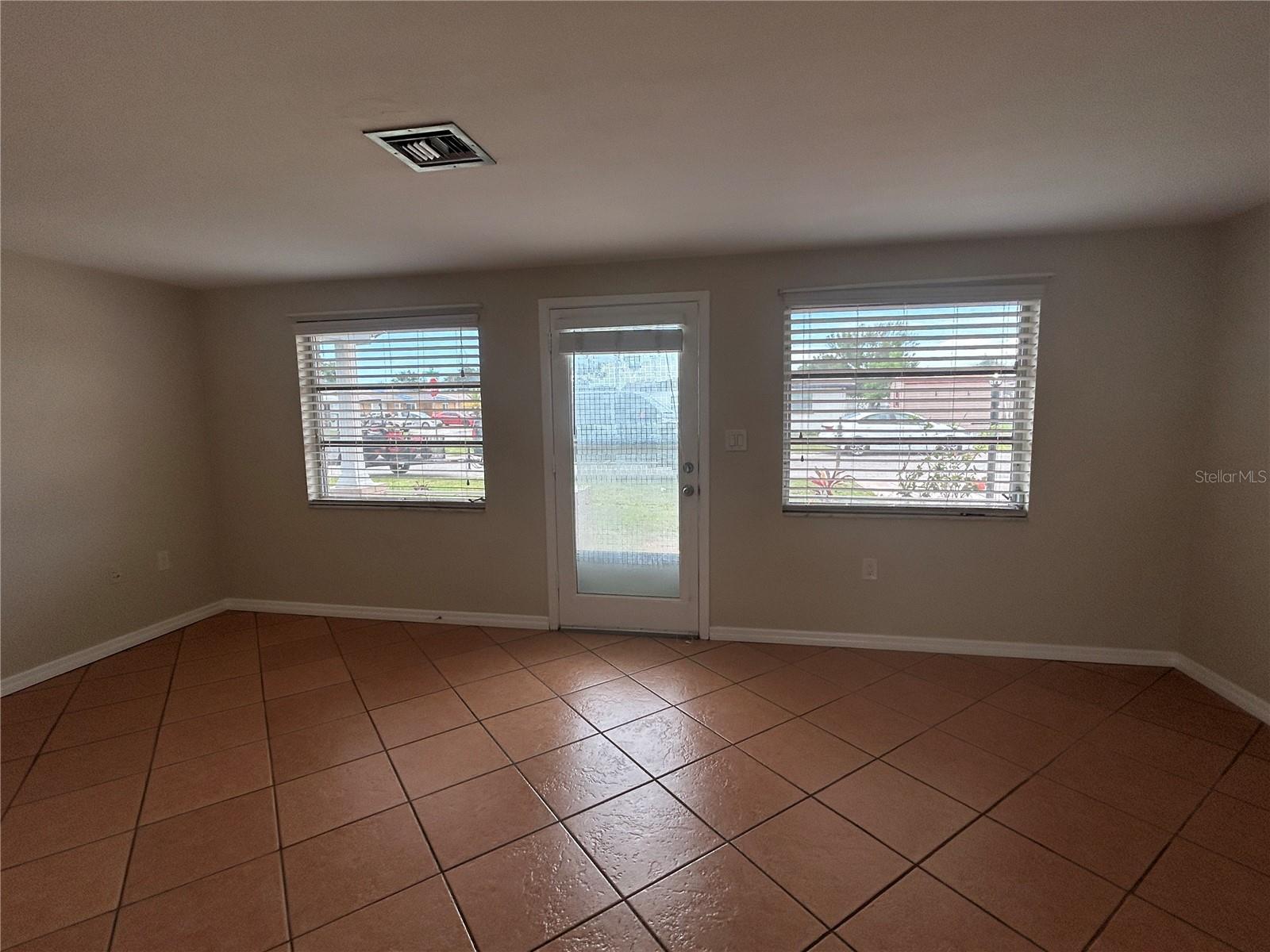 3208 BROMPTON DRIVE