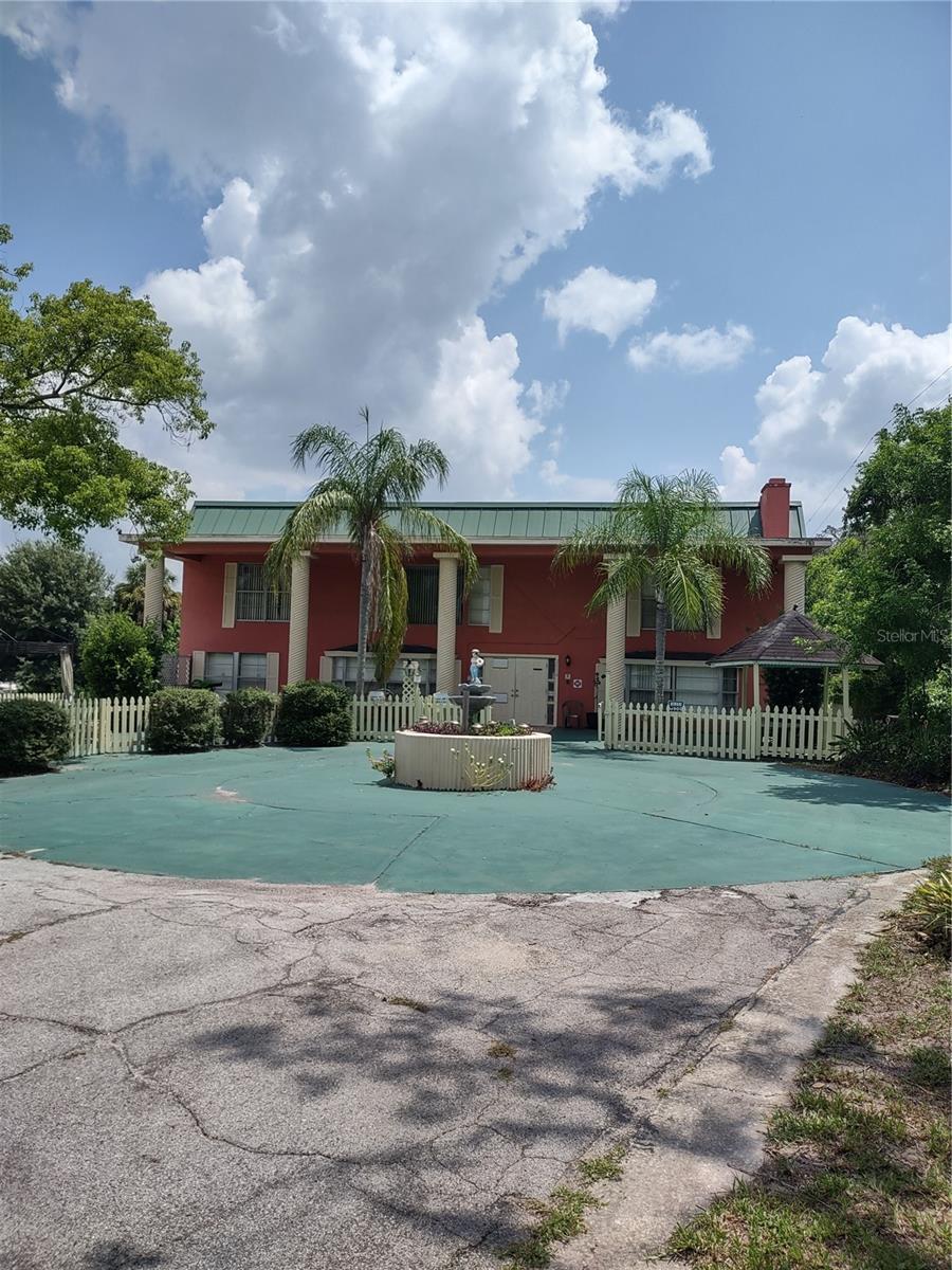 TAMPA TARPON SPGS LAND CO - Commercial Sale