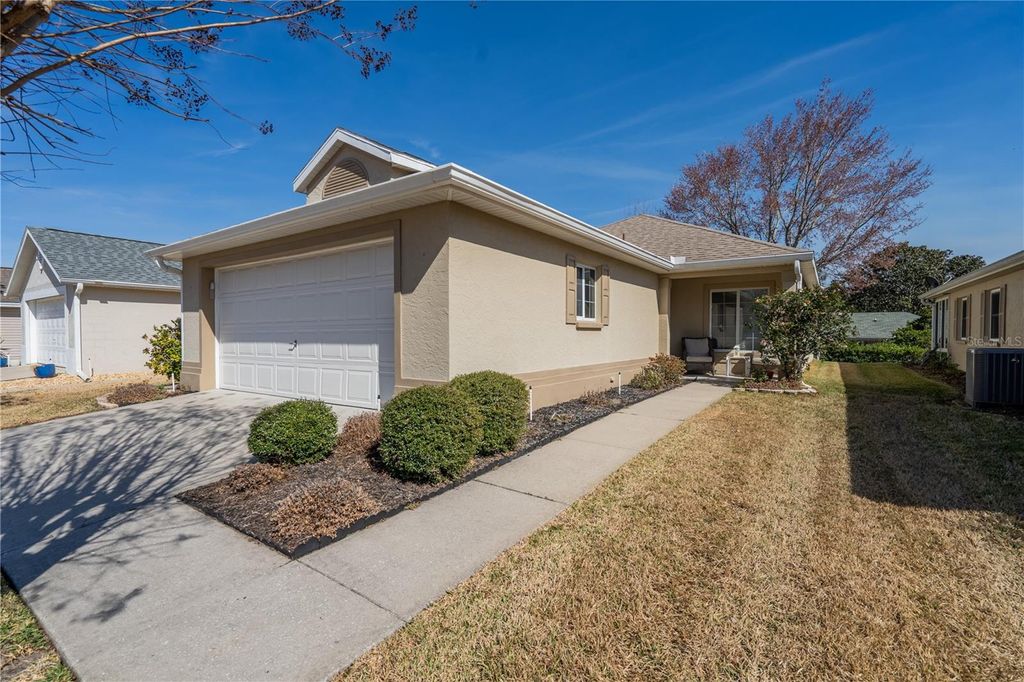 Photo of 1915 NW 50th Circle, Ocala, FL 34482 (MLS # OM718647)