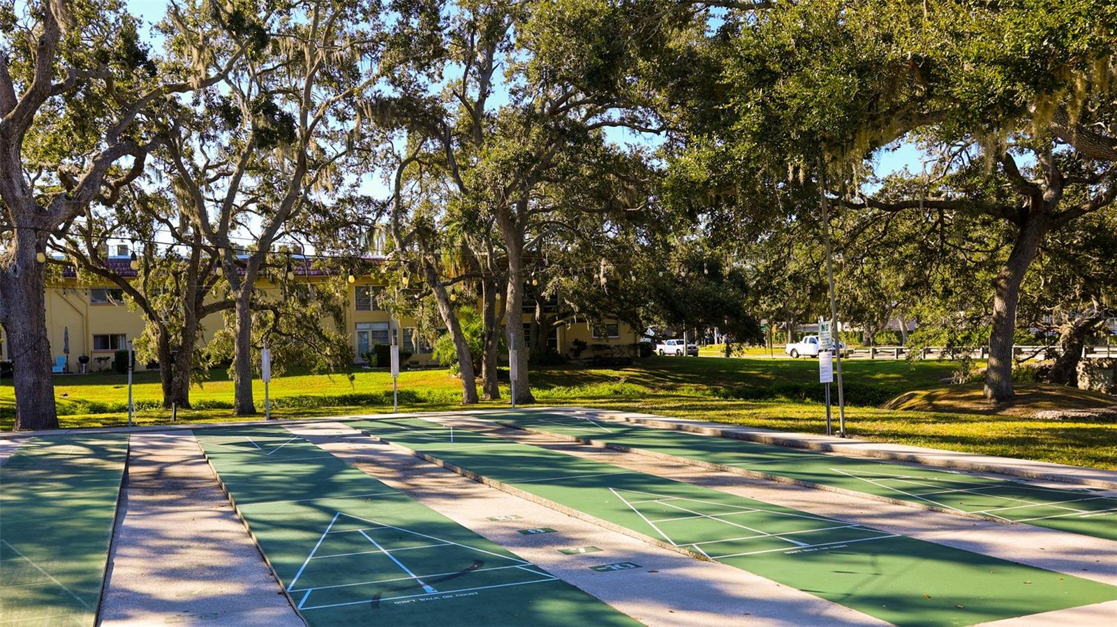 GREENBRIAR CONDO - Residential Lease