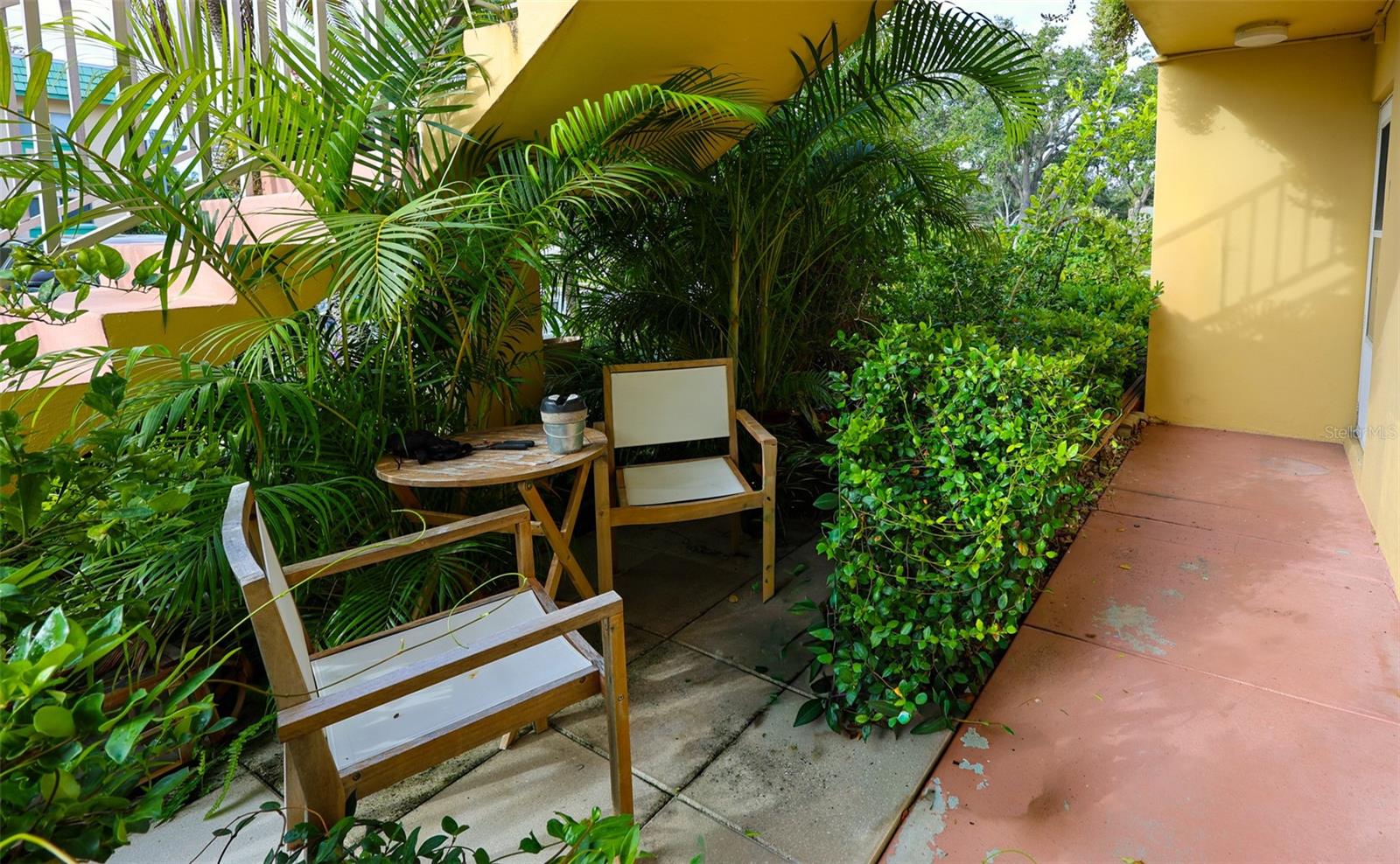 GREENBRIAR CONDO - Residential Lease