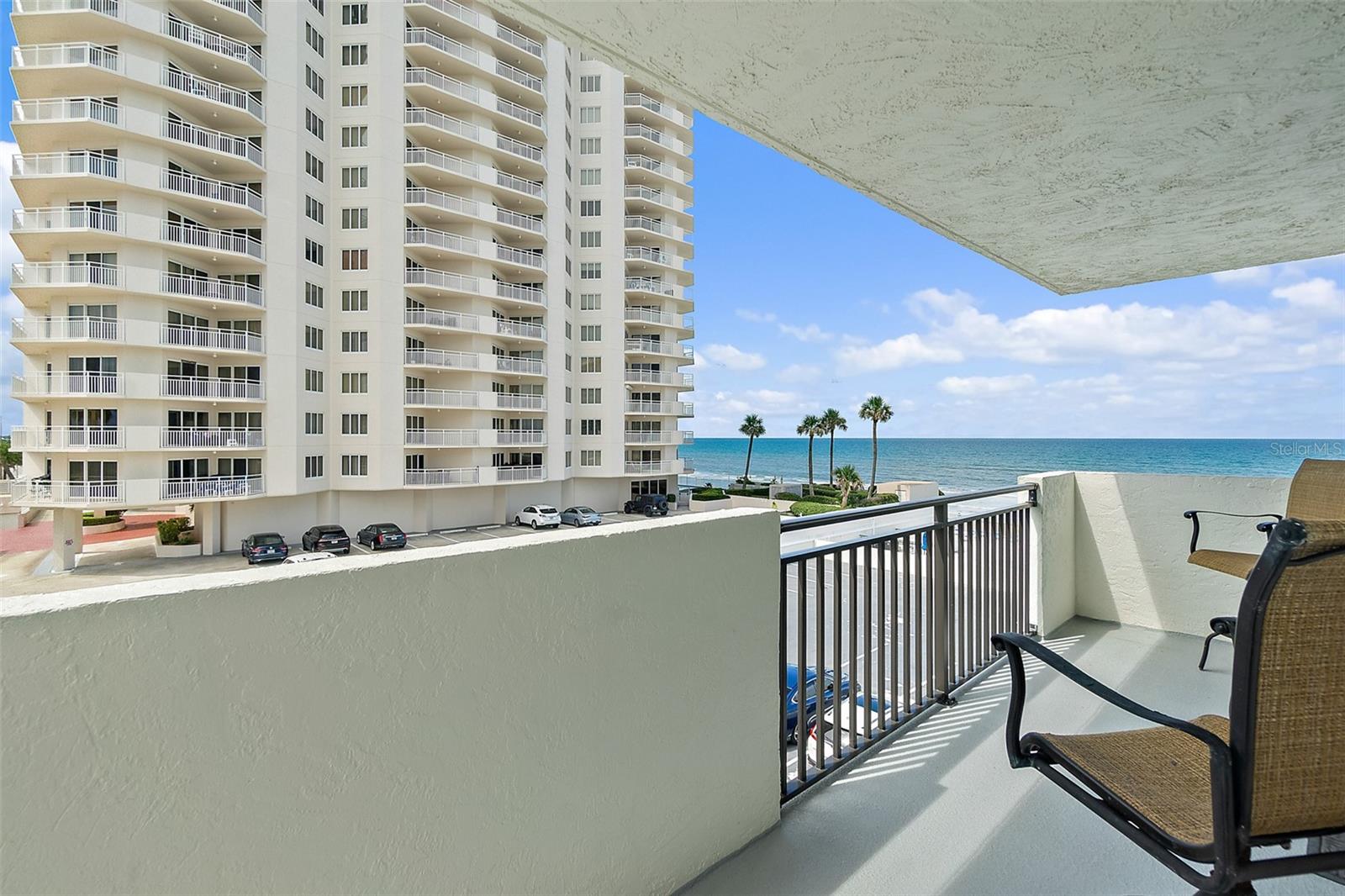 OCEAN 05 CONDO - Residential