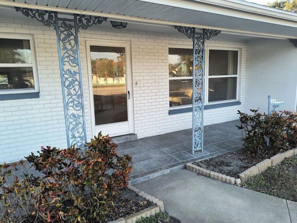 Photo of 732 Keene Road, Largo, FL 33771 (MLS # TB8450584)