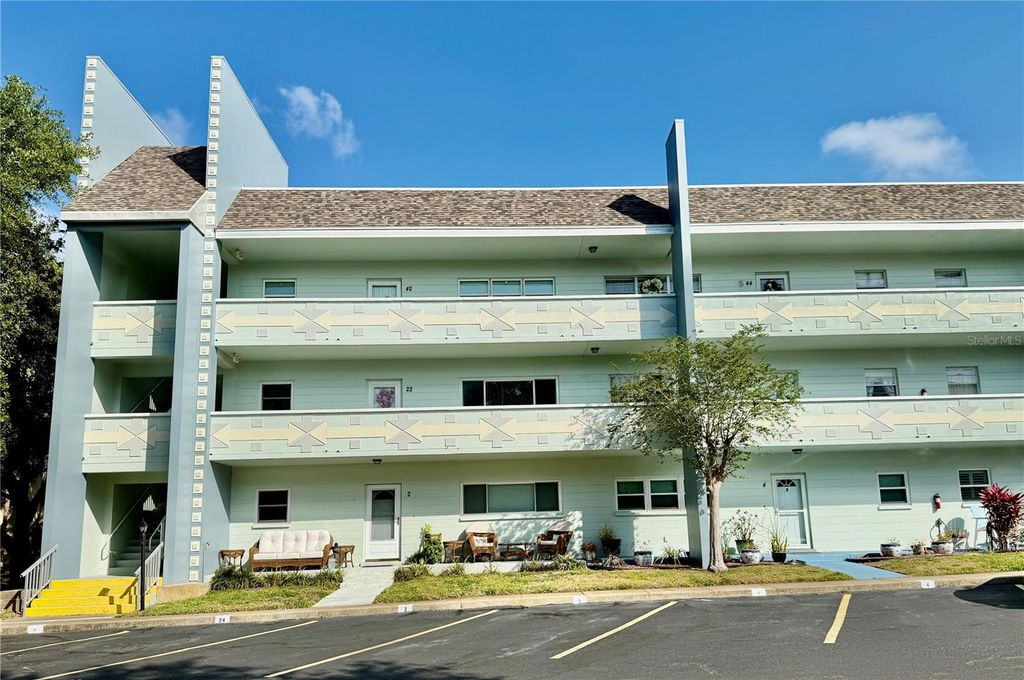 Photo of 2254 Norwegian Drive #46, Clearwater, FL 33763 (MLS # TB8379334)