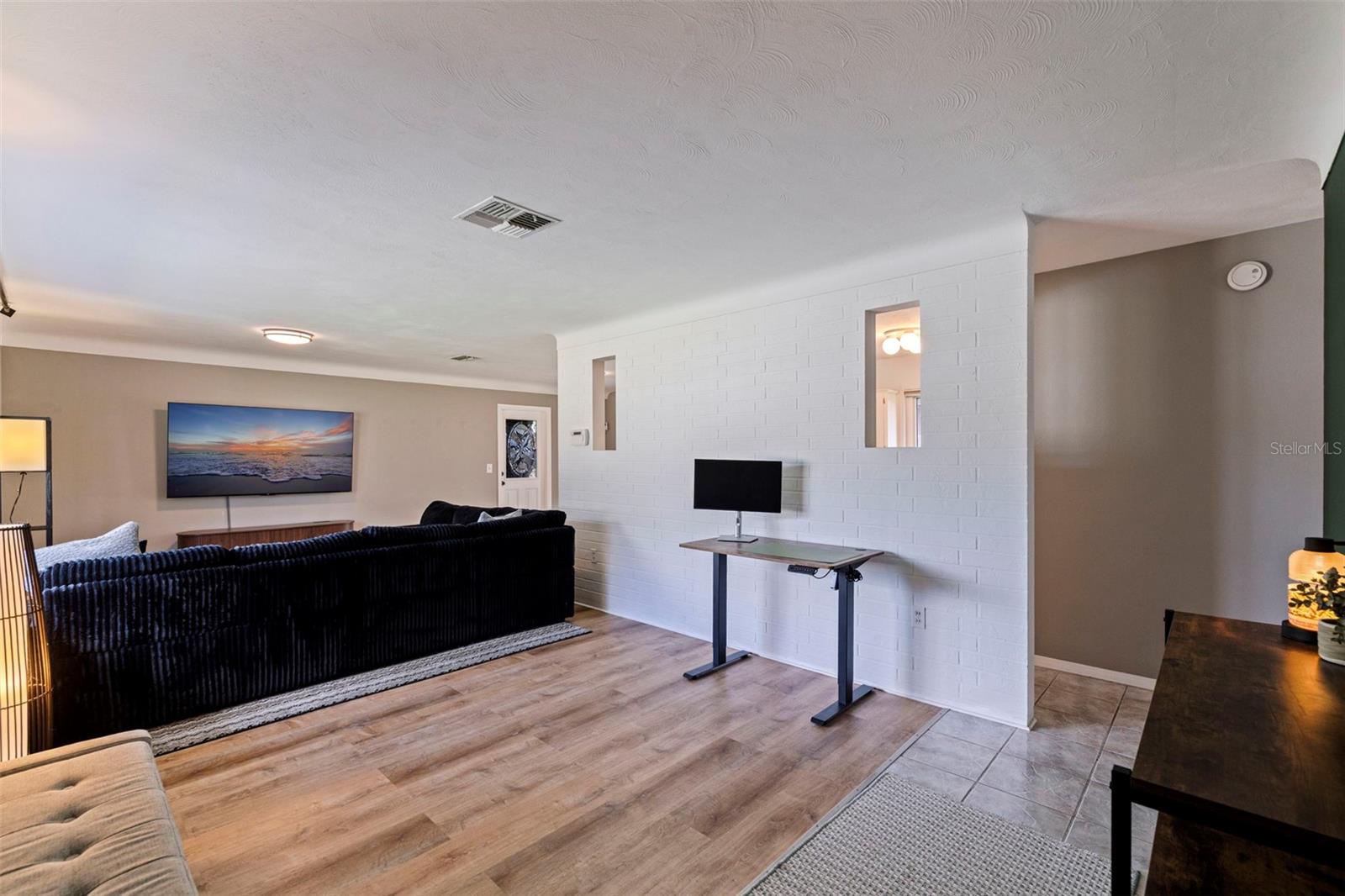 4333 61ST LANE N
