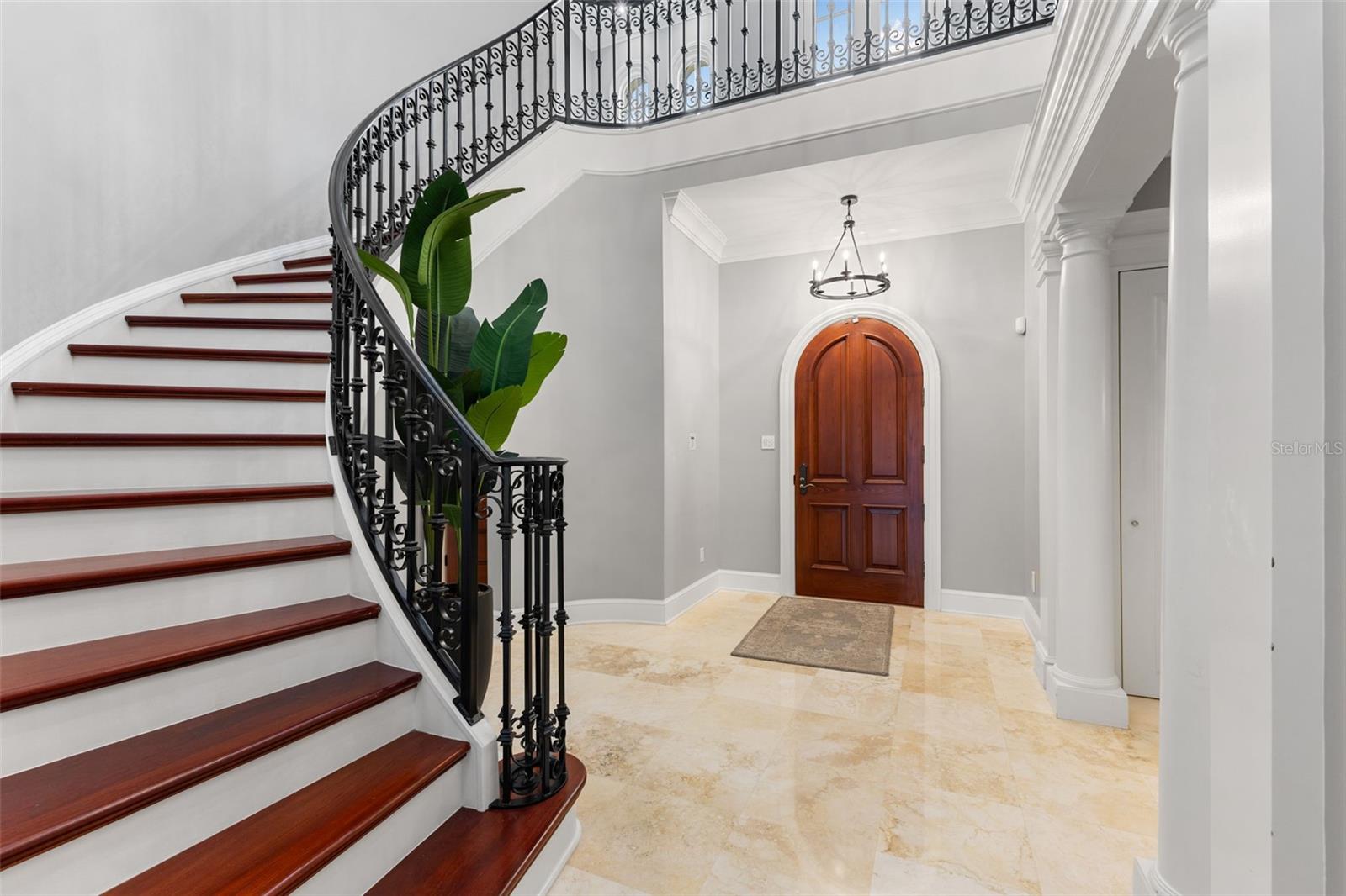 PRETTY LAKE ESTATES - Residential