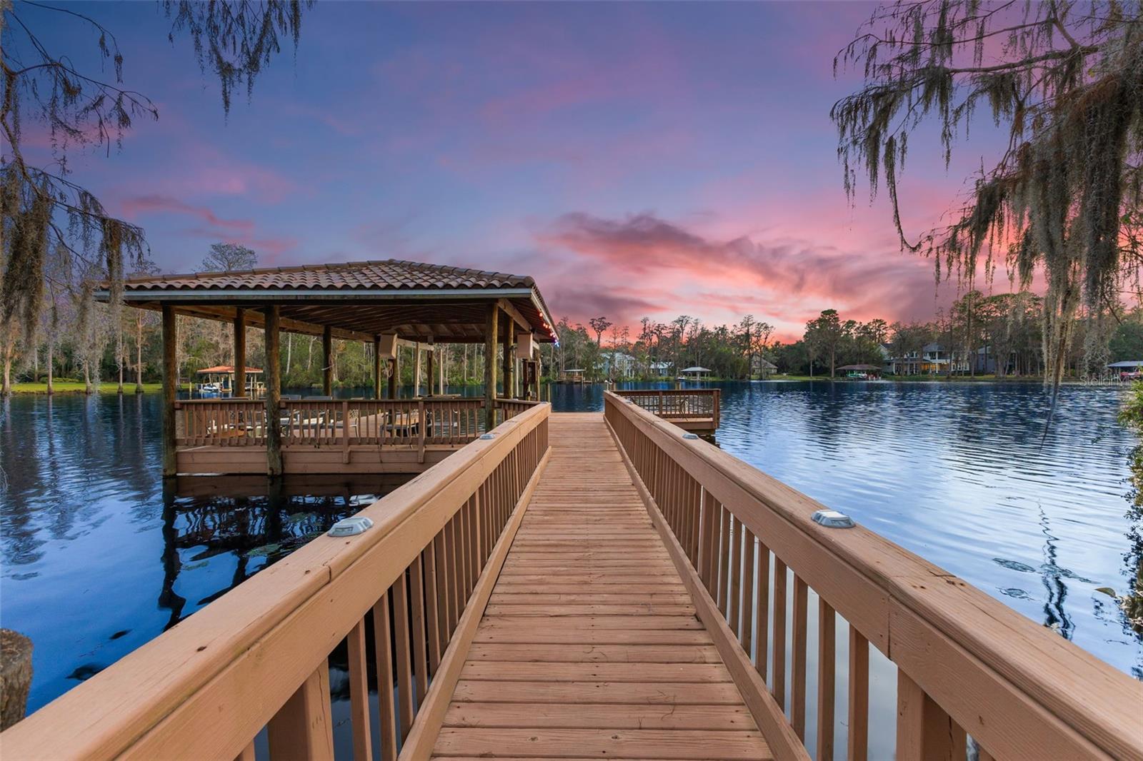 PRETTY LAKE ESTATES - Residential