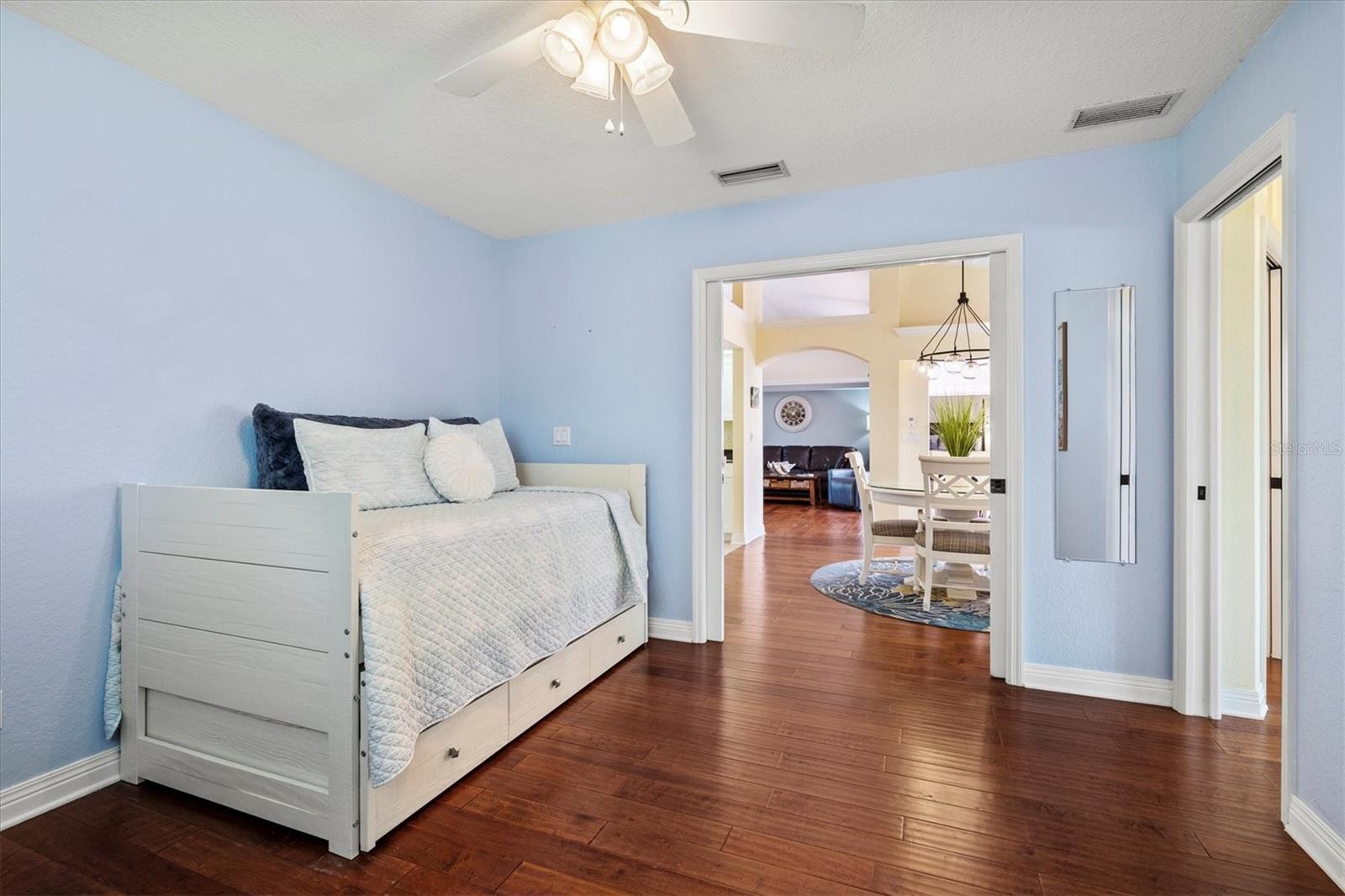 LAKE OF THE WOODS - Residential