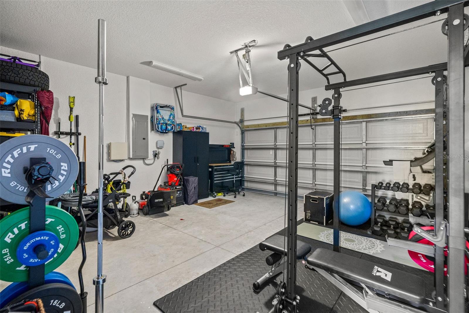 DEARDEN FARMS - Residential