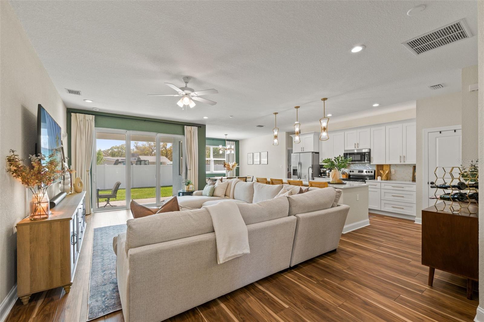 DEARDEN FARMS - Residential