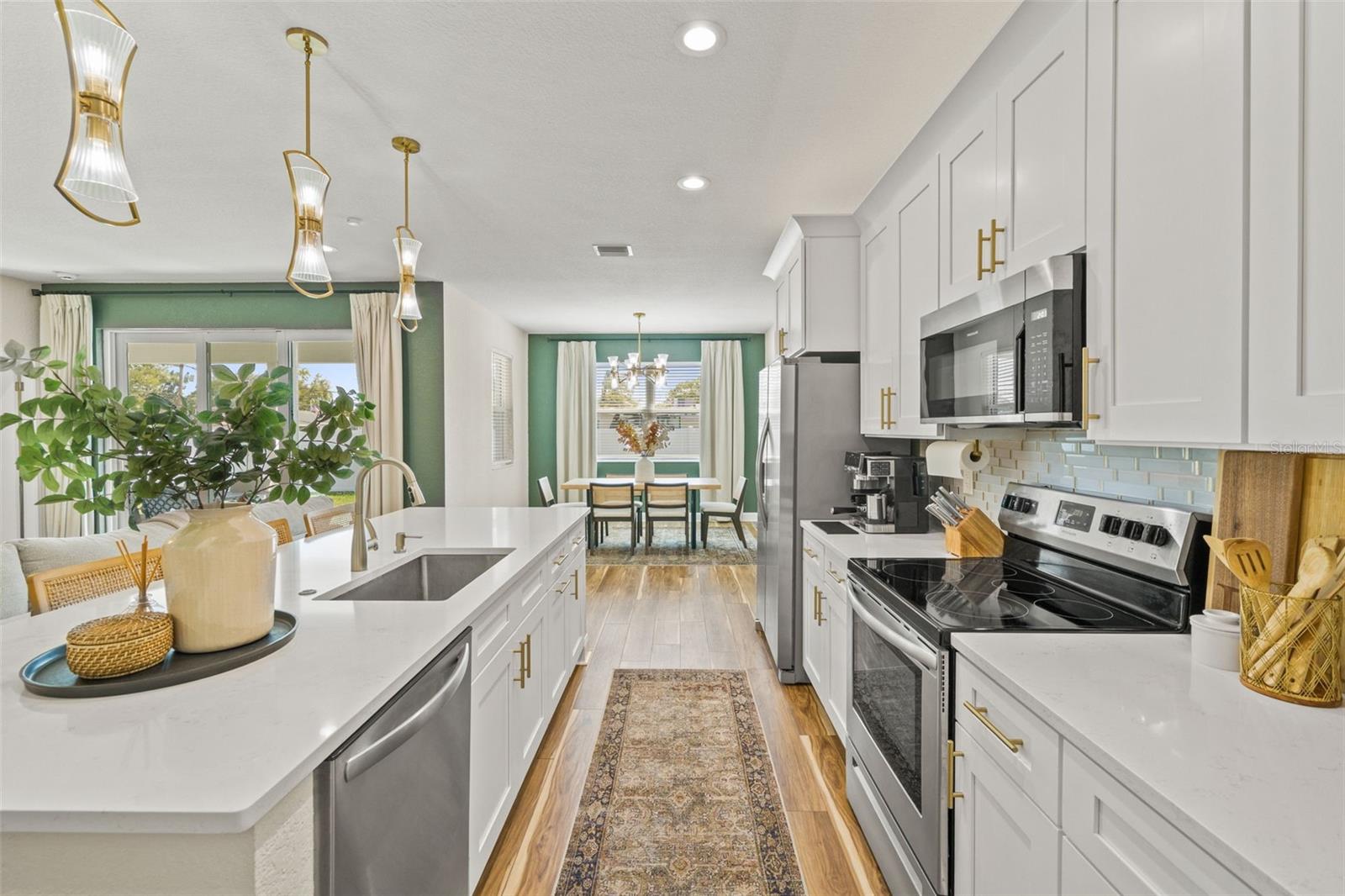 DEARDEN FARMS - Residential