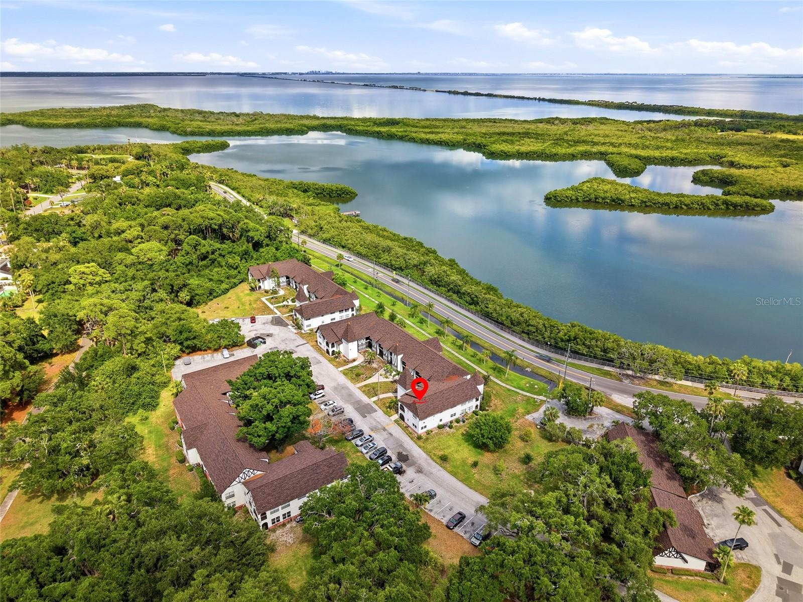 HARBOUR TOWNE CONDO - Residential