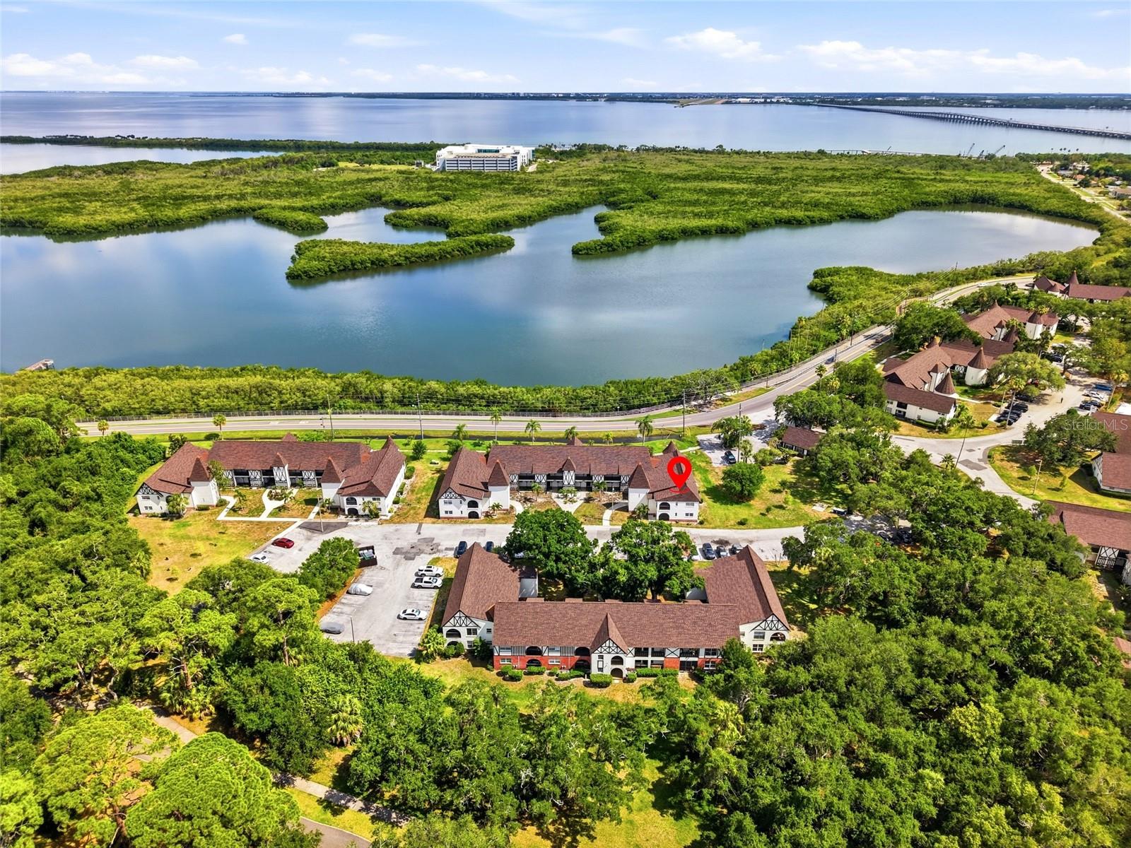 HARBOUR TOWNE CONDO - Residential