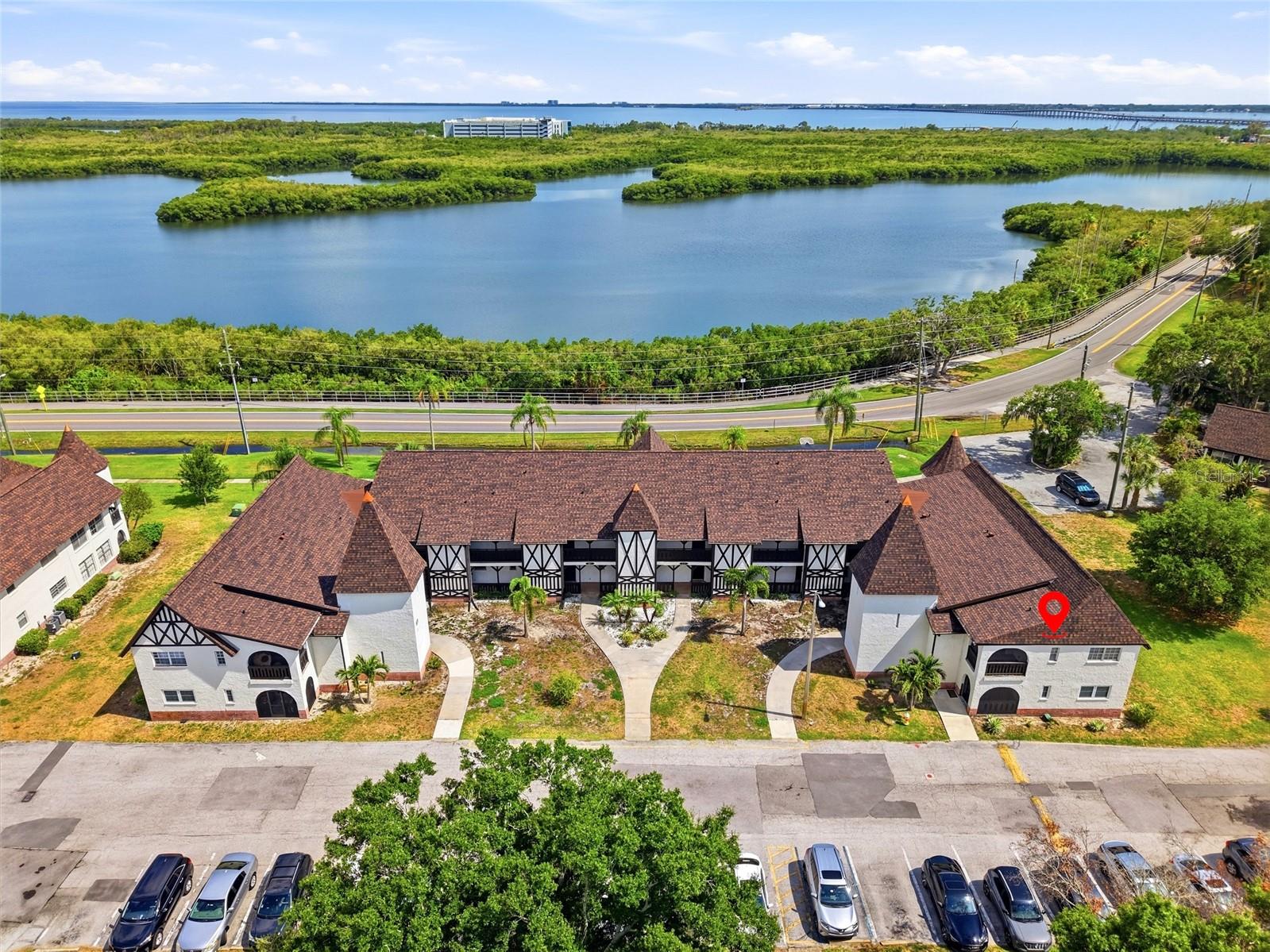HARBOUR TOWNE CONDO - Residential