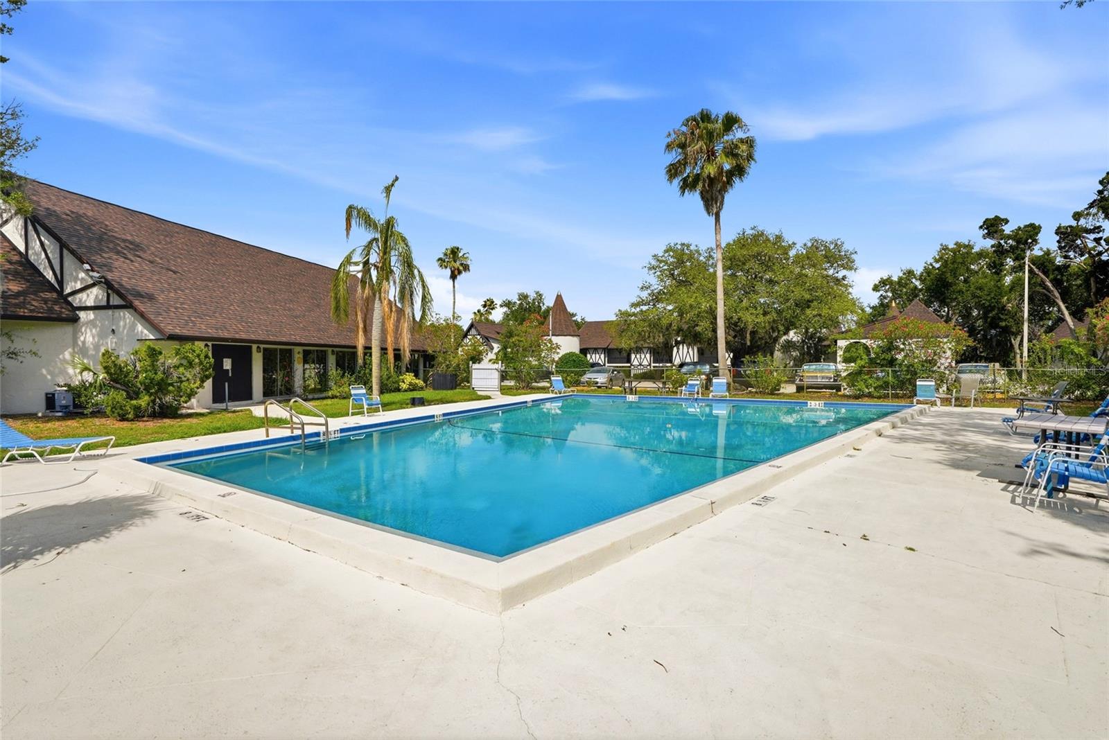 HARBOUR TOWNE CONDO - Residential