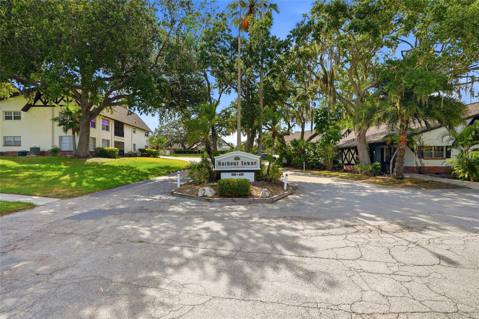 316 N BAYSHORE BOULEVARD 208