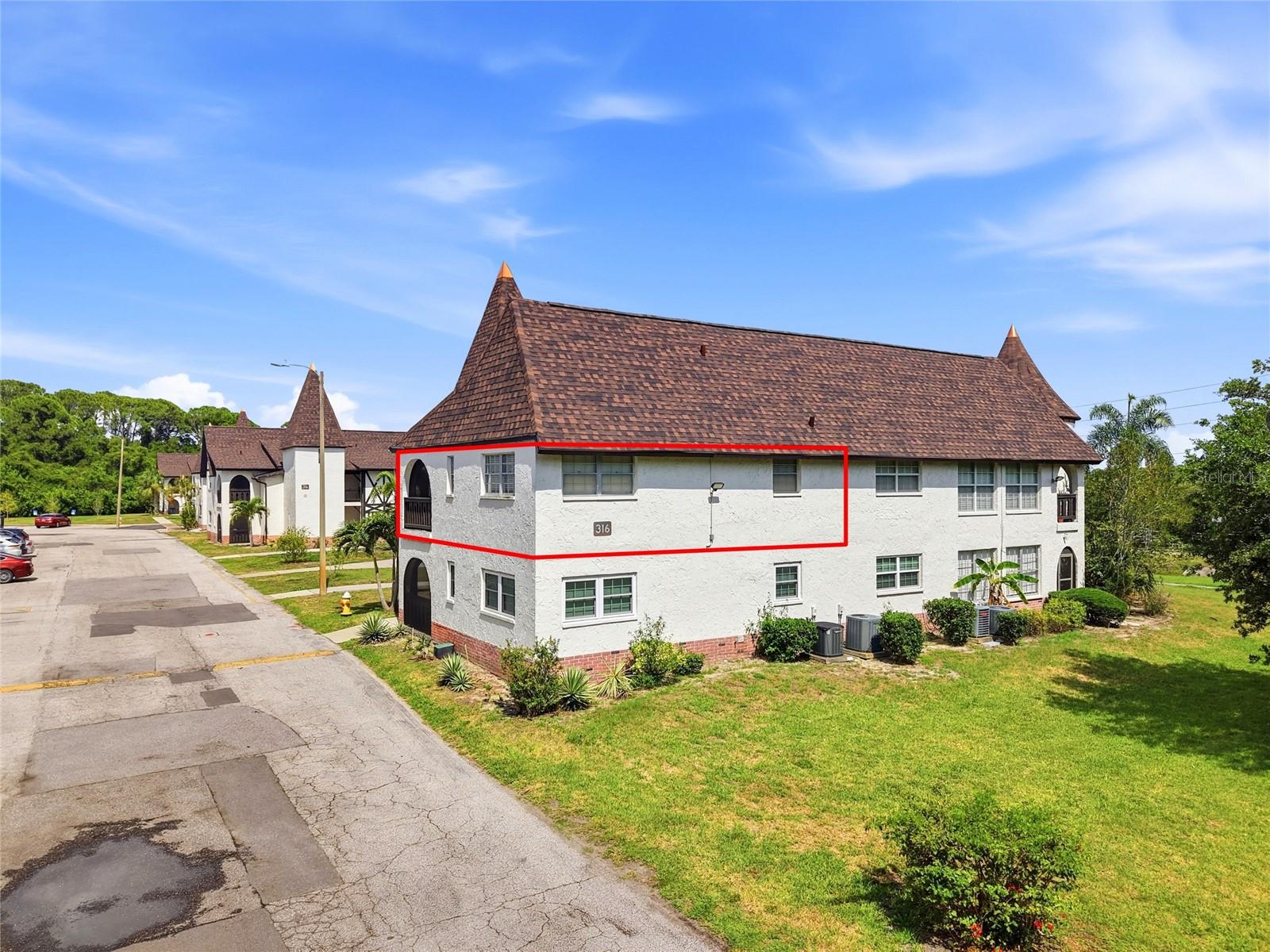 HARBOUR TOWNE CONDO - Residential