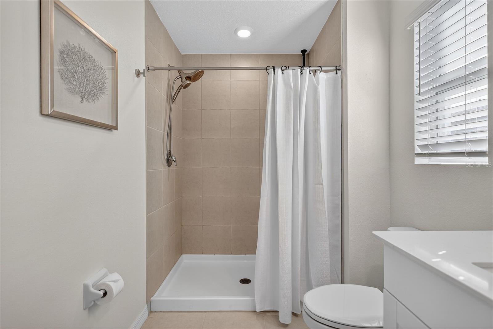 SOUTH SHORE POINTE - Residential