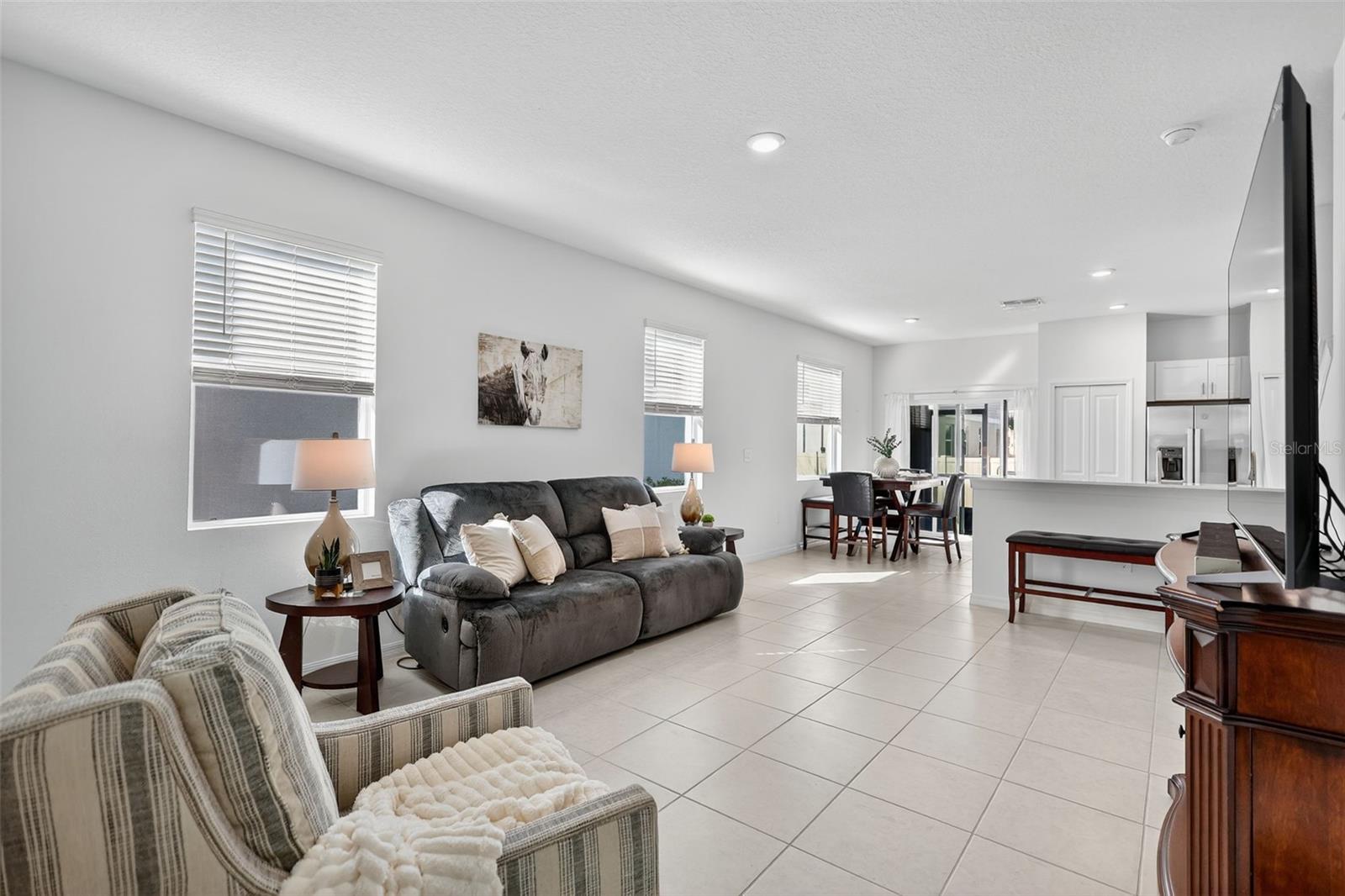 SOUTH SHORE POINTE - Residential